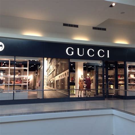 gucci outlet las vegas strip|outlet mall Gucci store.